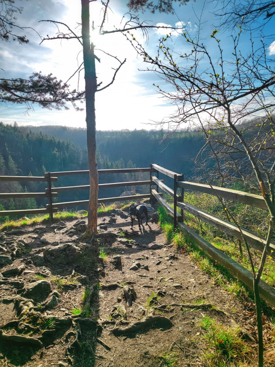 FOTOGALERIE: Macocha není jen propast, ale také vyhlídky a skalní útvary
