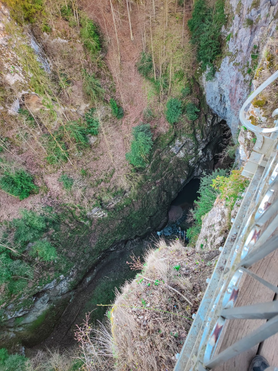 FOTOGALERIE: Macocha není jen propast, ale také vyhlídky a skalní útvary