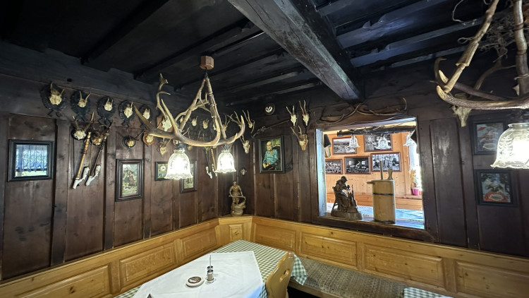 FOTOGALERIE: Schwellhäusl, nejslavnější výletní restaurace Šumavy a Bavorského lesa