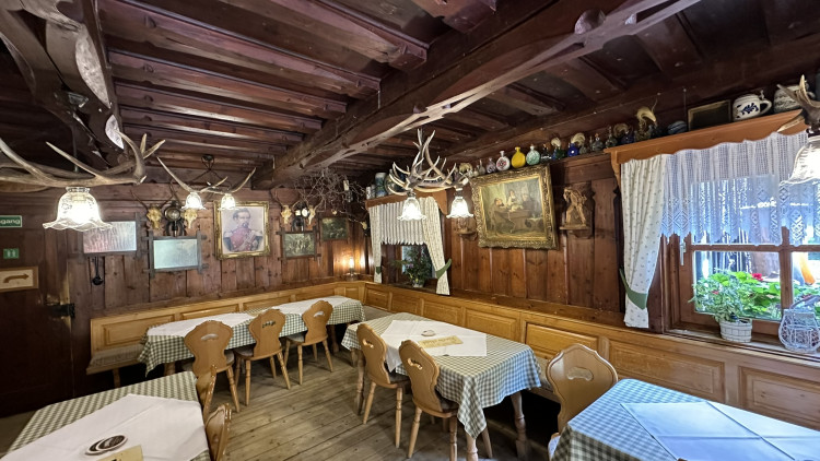 FOTOGALERIE: Schwellhäusl, nejslavnější výletní restaurace Šumavy a Bavorského lesa