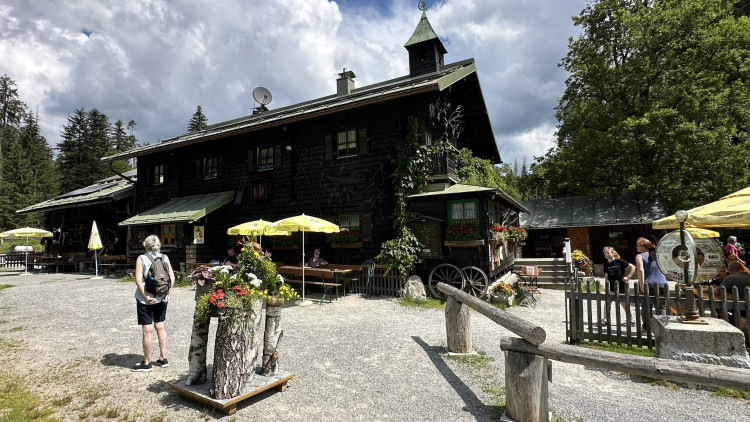 FOTOGALERIE: Schwellhäusl, nejslavnější výletní restaurace Šumavy a Bavorského lesa