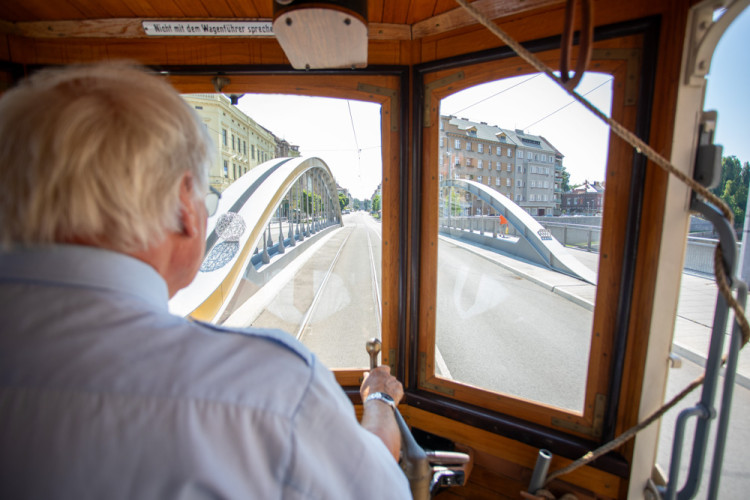 FOTOGALERIE: Unikátní historická tramvaj č. 16 může projíždět olomouckými ulicemi