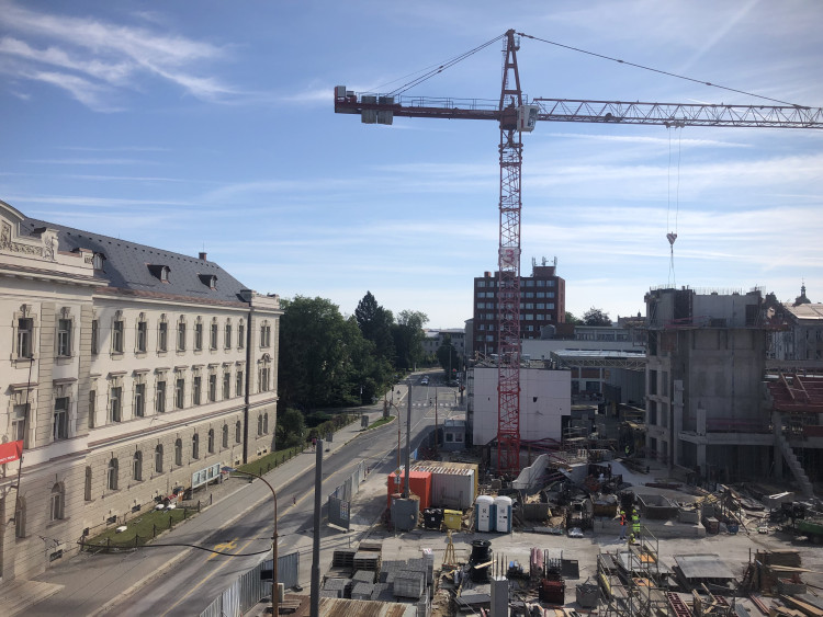 Rok od výstavby HMA