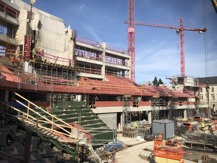 Rok od výstavby HMA