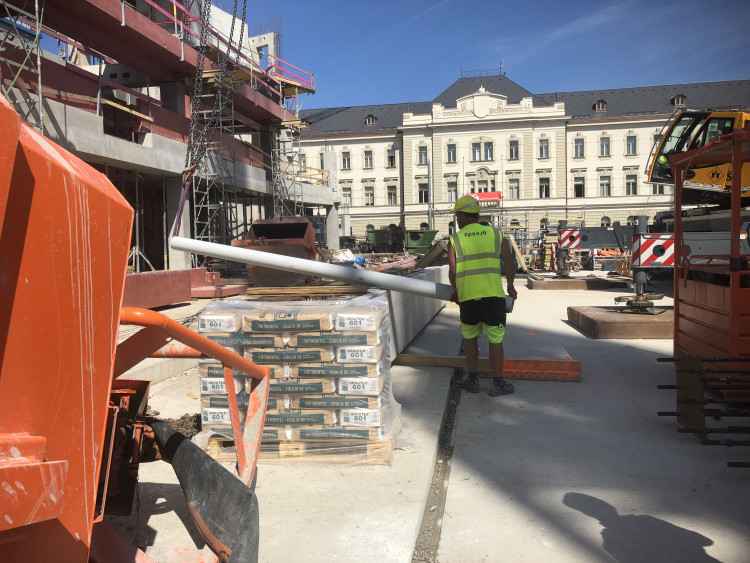 Rok od výstavby HMA