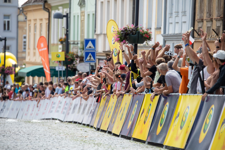 FOTOGALERIE: Závěrečná etapa Czech Tour 2024 končila ve Šternberku