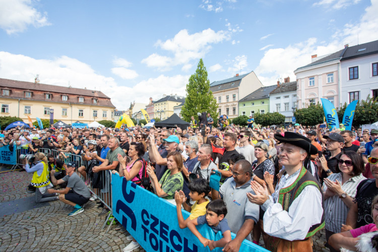 FOTOGALERIE: Závěrečná etapa Czech Tour 2024 končila ve Šternberku