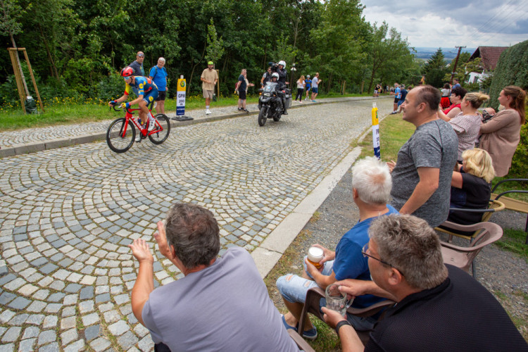 FOTOGALERIE: Závěrečná etapa Czech Tour 2024 končila ve Šternberku