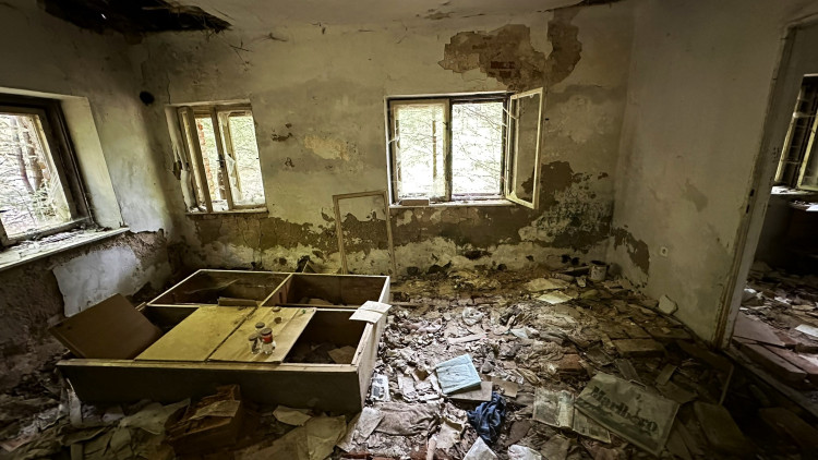 FOTOGALERIE: Urbex v bývalé šumavské papírně v Hamrech