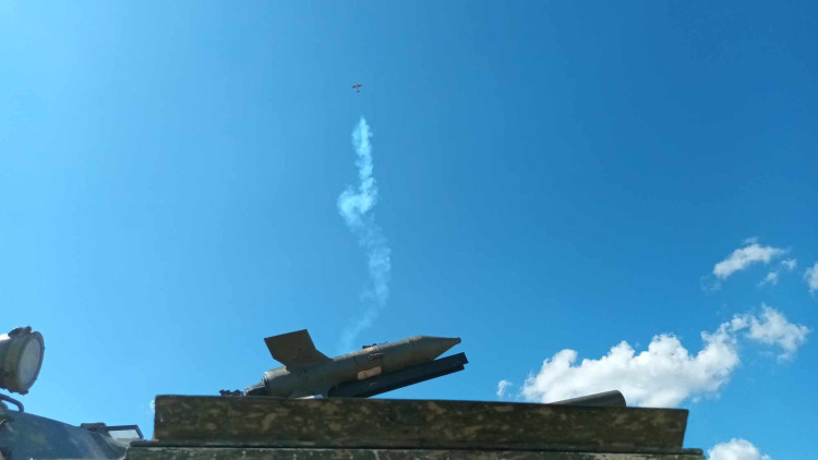 FOTOGALERIE: Bojová technika, jeepy, obrněnce, vozidla pěchoty, ale i tanky a letadla v Drahanech