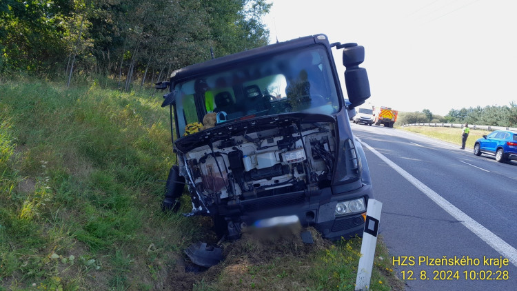 FOTOGALERIE: Nehody na sinicích v Plzeňském kraji