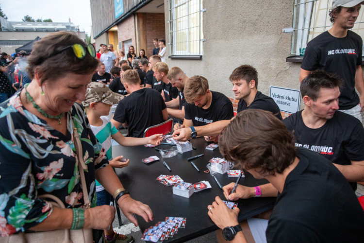 Mora Fest nabídl v Olomouci hokejová derby i koncerty oblíbených kapel