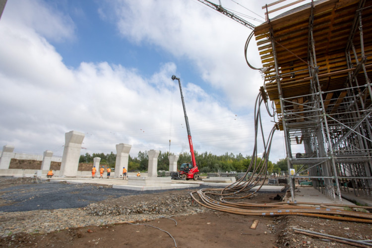 Stavba D1 u Přerova je přibližně v polovině, hotová by mohla být i do konce roku 2025