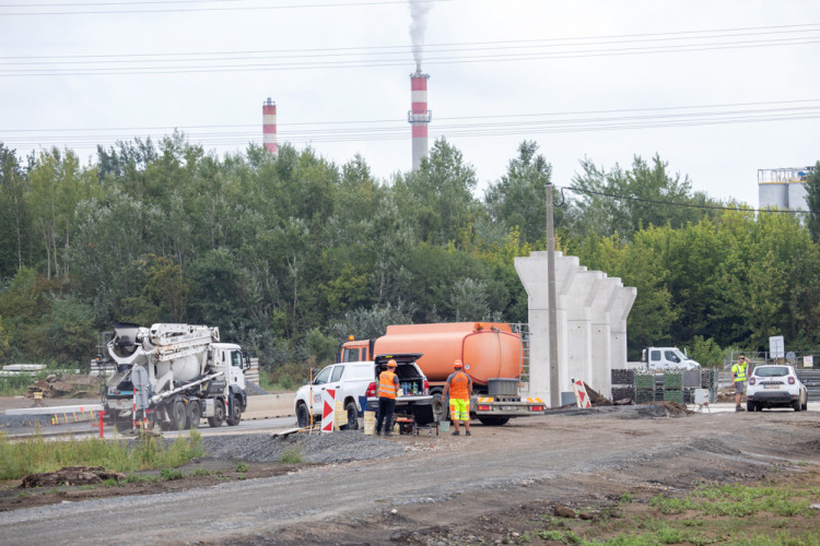 Stavba D1 u Přerova je přibližně v polovině, hotová by mohla být i do konce roku 2025