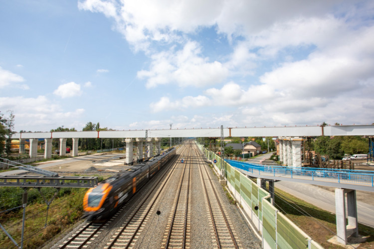 Stavba D1 u Přerova je přibližně v polovině, hotová by mohla být i do konce roku 2025