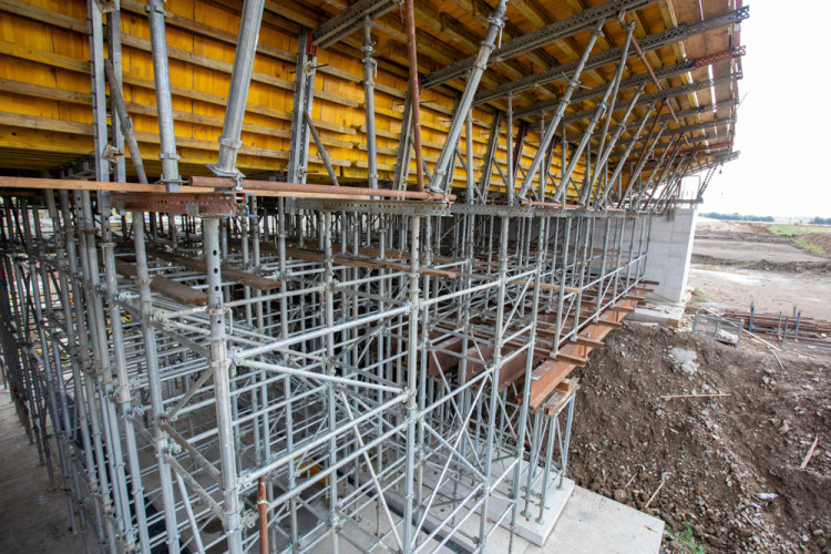 Stavba D1 u Přerova je přibližně v polovině, hotová by mohla být i do konce roku 2025