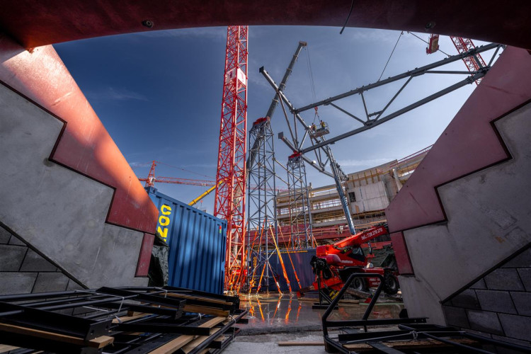 HMA v Jihlavě, první část střechy (srpen 2024)