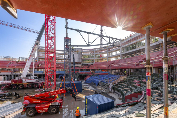 HMA v Jihlavě, první část střechy (srpen 2024)