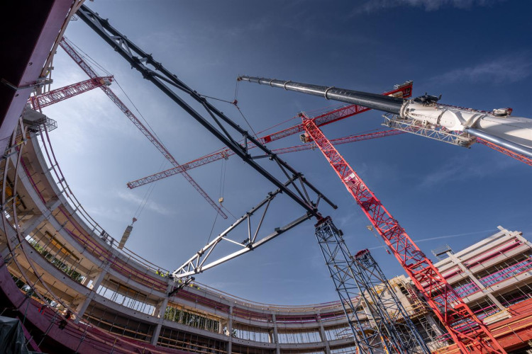 HMA v Jihlavě, první část střechy (srpen 2024)