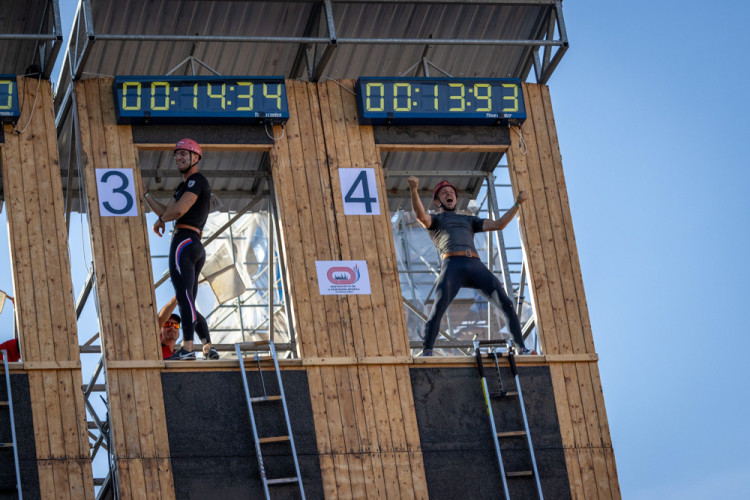 FOTOGALERIE: Skvělé výkony i atmosféra. Stovky hasičů poměřili síly na prestižní akci v Olomouci