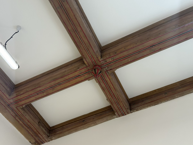 FOTOGALERIE: Půjčovna kol i galerie. Podívejte se, jak vypadá nádraží Bubeneč po rekonstrukci