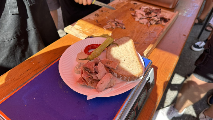 FOTOGALERIE: Mistrovství Šumavy v opékání prasat