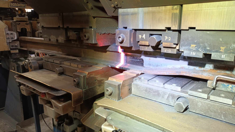 FOTOGALERIE: Prostějovská firma se specializuje na výrobu železničních a tramvajových výhybek