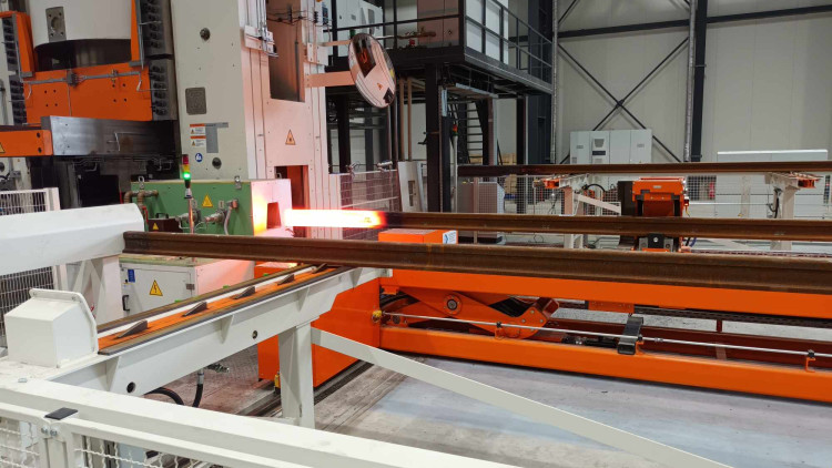 FOTOGALERIE: Prostějovská firma se specializuje na výrobu železničních a tramvajových výhybek