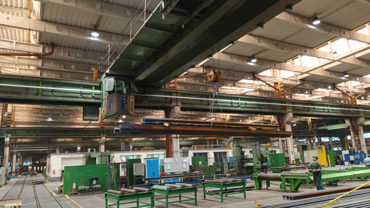 FOTOGALERIE: Prostějovská firma se specializuje na výrobu železničních a tramvajových výhybek