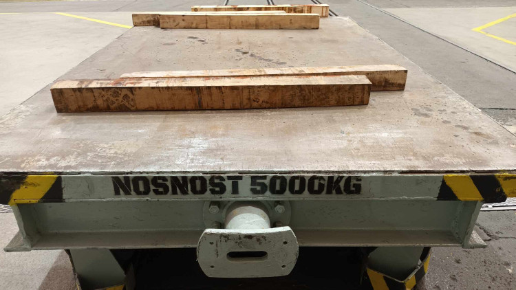 FOTOGALERIE: Prostějovská firma se specializuje na výrobu železničních a tramvajových výhybek