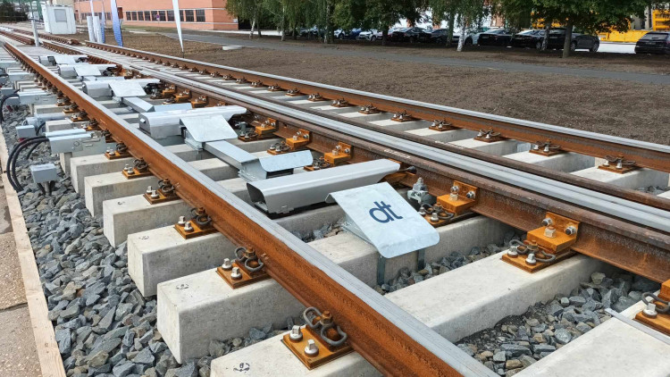 FOTOGALERIE: Prostějovská firma se specializuje na výrobu železničních a tramvajových výhybek