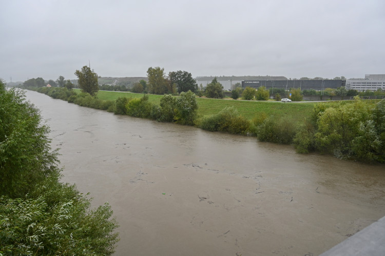 Ostravu a nejbližší okolí straší stoupající hladiny řek. Půda už je zcela nasycená, pomohou přehrady