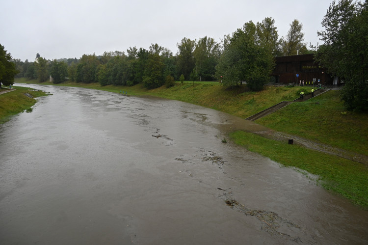 Ostravu a nejbližší okolí straší stoupající hladiny řek. Půda už je zcela nasycená, pomohou přehrady