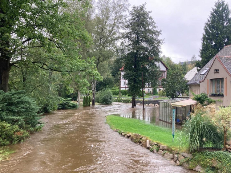 Mníšek v sobotu po poledni