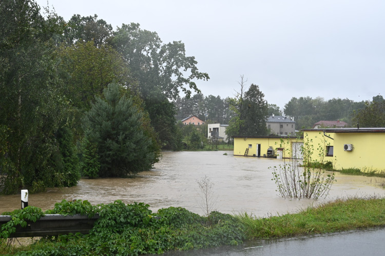 Moravskoslezský hejtman Bělica vyhlásil stav nebezpečí. Kraj čekají další silné deště