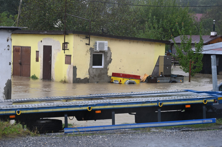 Moravskoslezský hejtman Bělica vyhlásil stav nebezpečí. Kraj čekají další silné deště