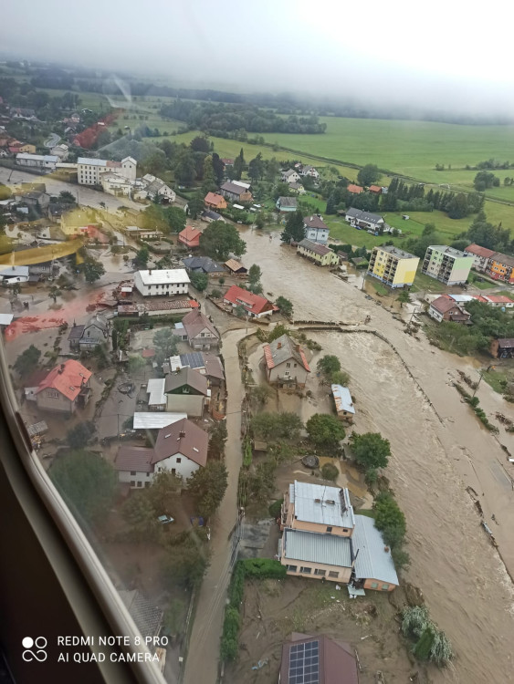 FOTOGALERIE: Hasiči zasahují v Olomouckém kraji kvůli povodním a větru