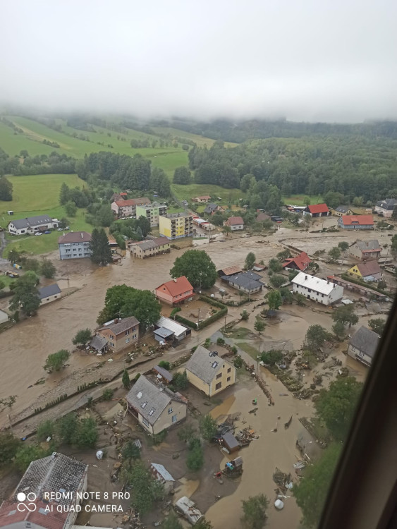 FOTOGALERIE: Hasiči zasahují v Olomouckém kraji kvůli povodním a větru