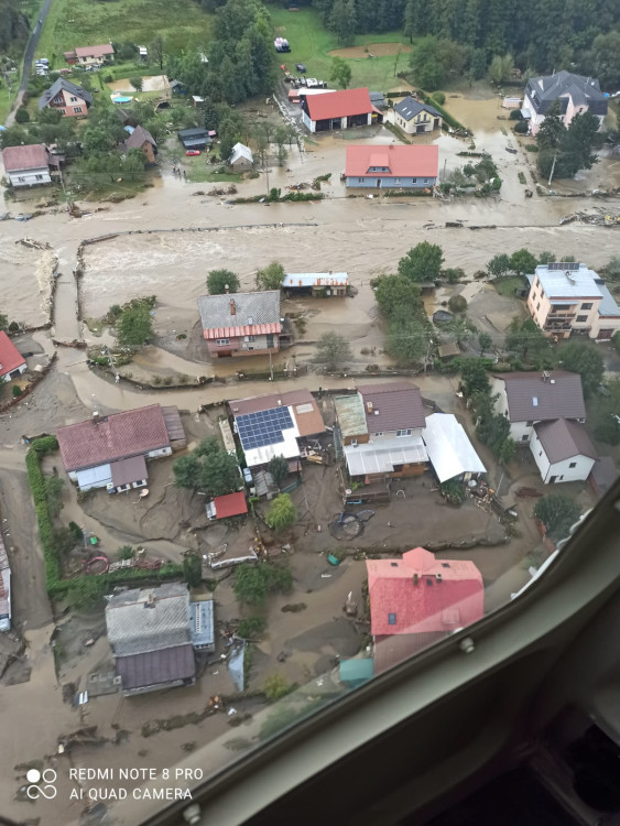FOTOGALERIE: Hasiči zasahují v Olomouckém kraji kvůli povodním a větru