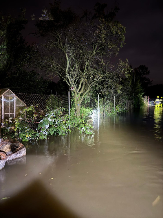 FOTOGALERIE: Hasiči zasahují v celém Olomouckém kraji kvůli povodním