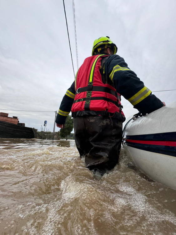 FOTOGALERIE: Hasiči zasahují v celém Olomouckém kraji kvůli povodním
