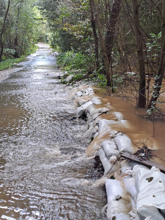 FOTOGALERIE: Hasiči zasahují v celém Olomouckém kraji kvůli povodním