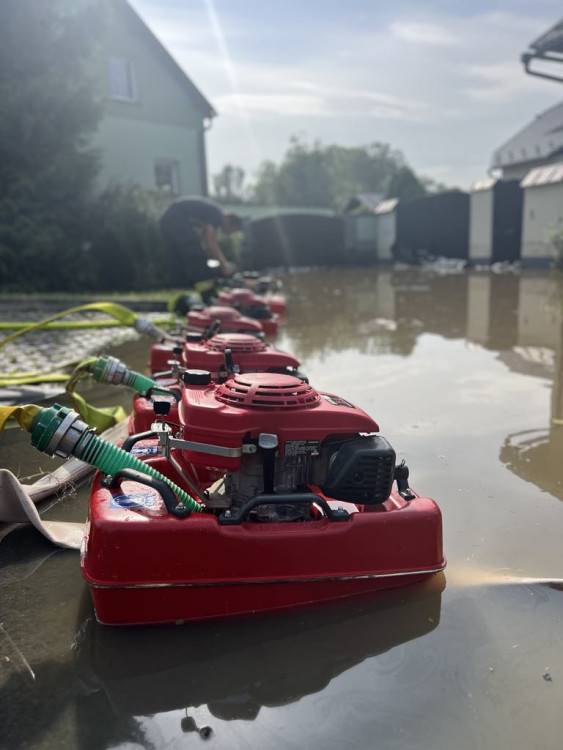 FOTOGALERIE: Hasiči zasahovali Olomouckém kraji kvůli povodním, nyní odstraňují následky