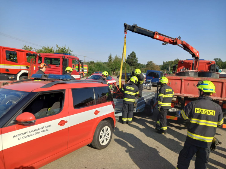 FOTOGALERIE: Hasiči zasahovali Olomouckém kraji kvůli povodním, nyní odstraňují následky