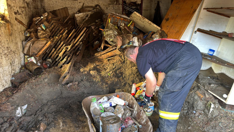 FOTOGALERIE: Hasiči zasahovali Olomouckém kraji kvůli povodním, nyní odstraňují následky
