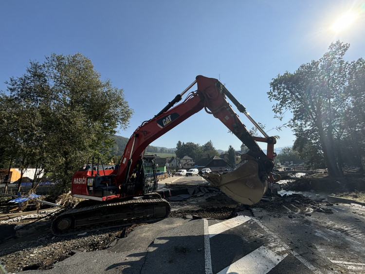 FOTOGALERIE: Hasiči zasahovali Olomouckém kraji kvůli povodním, nyní odstraňují následky