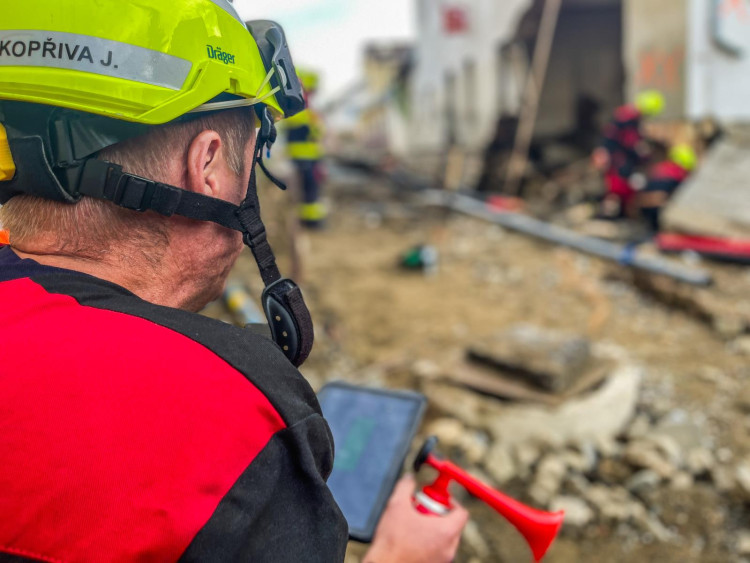 FOTOGALERIE: Hasiči zasahovali Olomouckém kraji kvůli povodním, nyní odstraňují následky