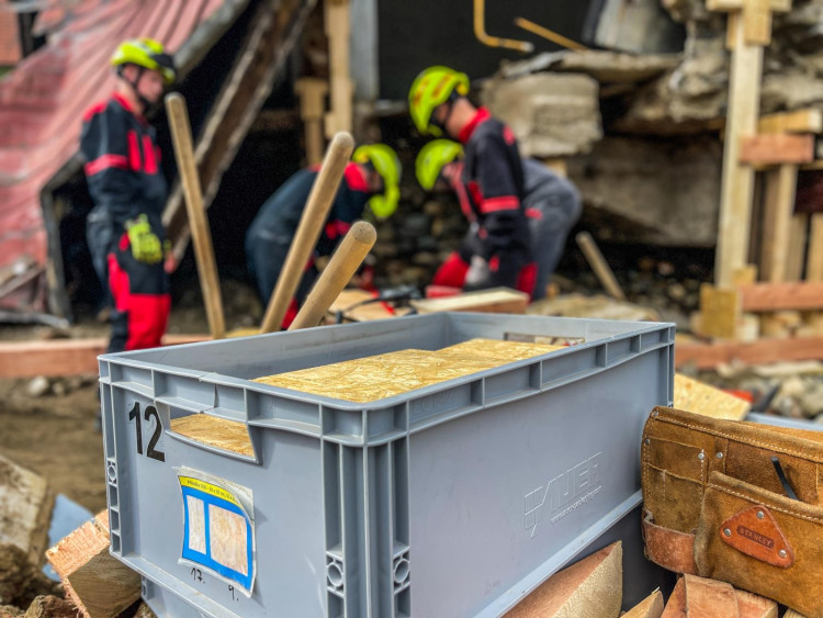 FOTOGALERIE: Hasiči zasahovali Olomouckém kraji kvůli povodním, nyní odstraňují následky
