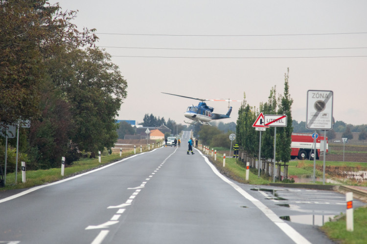 FOTOGALERIE: Litovel zaplavila řeka Morava, město je uzavřené