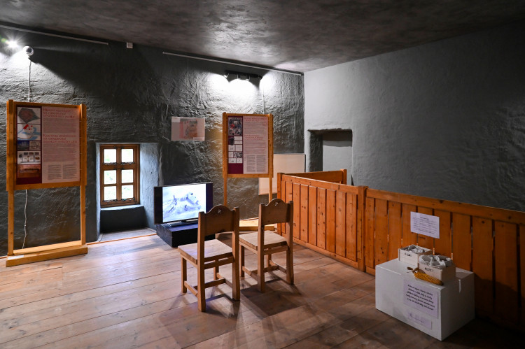 Jícha na bobří ocas a další laskominy. Středověké jídlo na Slezskoostravském hradě